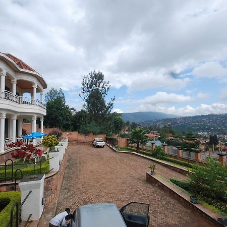 Step Town Hotel Kigali Eksteriør billede